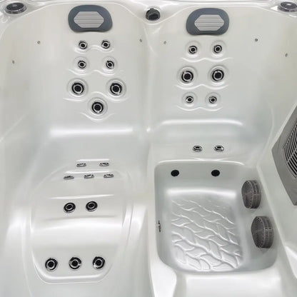 Centuraheat Triglav Luxury 3-4 Seater Spa Hot Tub - White Pearlescent