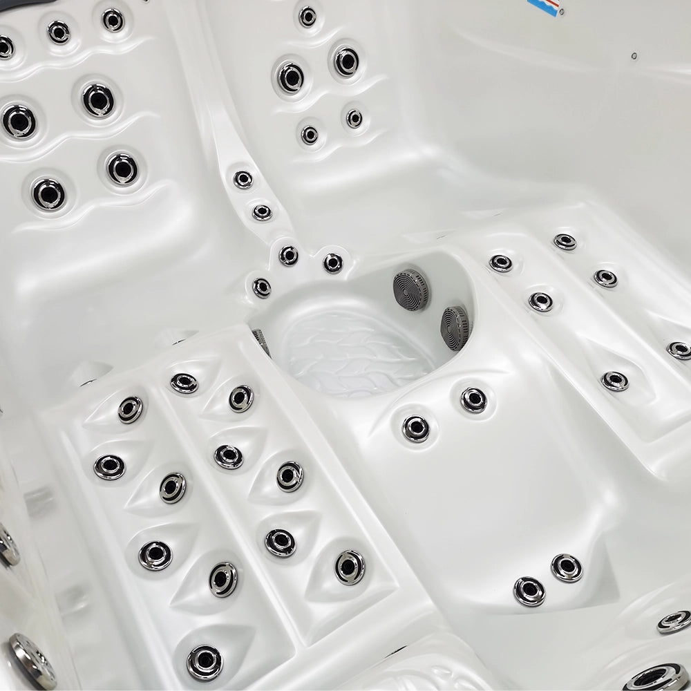 Centuraheat Kilimanjaro Luxury 3 Seater Spa Hot Tub - White